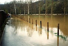 Hochwasser im April 1994: Am Sportplatz