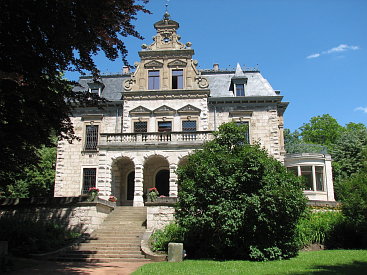 Die Villa Haar im Weimar Park an der Ilm.