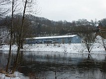 Winter 2012: Blick zur Schlosserei Eißmann an der Saale (13. Februar 2012)