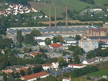 aktuelle Stadtansichten: Wohngebiet 'Am Aschborn', mittig das Porzellanwerk und die Märkte Lidl und Netto (vorn) (2011-09-16)