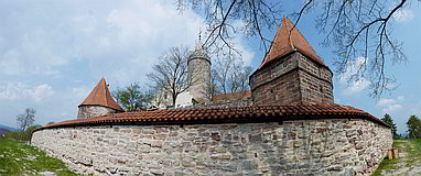 die Leuchtenburg: Panorama-Foto-Ausschnitt: A. Schröder (2010-04-20)